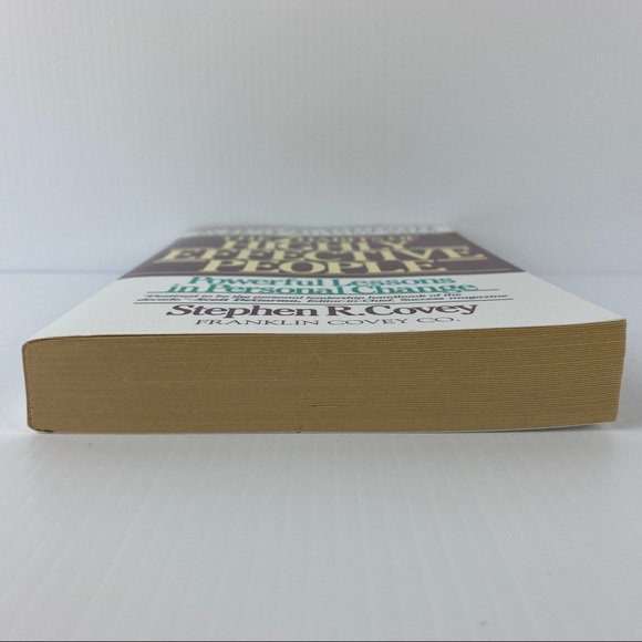 The 7 Habits of Highly Effective People Book Paperback - Picture 5 of 13